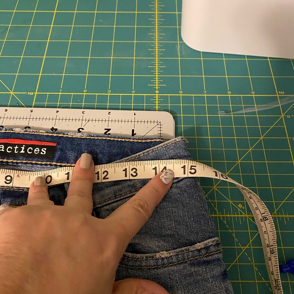 Fancy Jeans - Picture 7 of 9